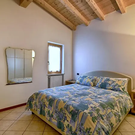 Maja - Theater Appartement Tignale